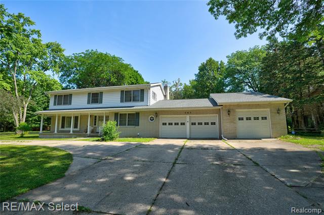 front view picture of 6088 Sierra Pass, Flint, MI. 48532