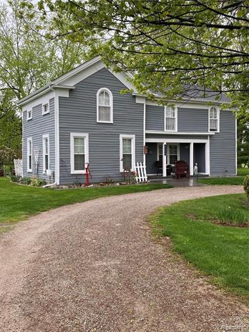 front view picture of 4646 Howland Road, Almont, MI. 48003