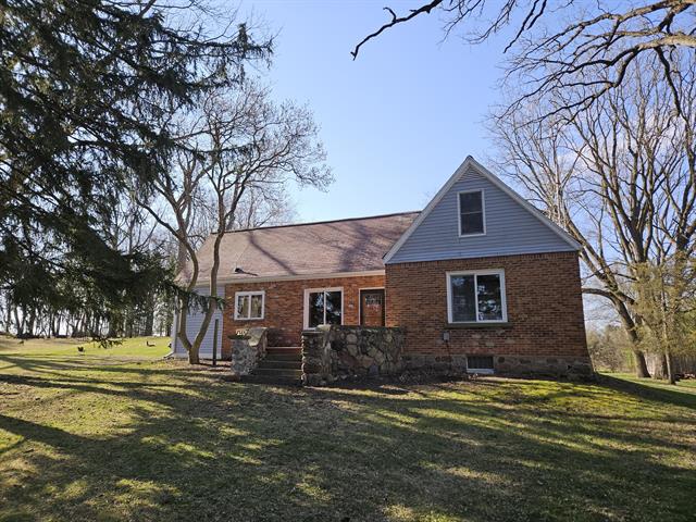 front view picture of 16683 Winters Rd., Grass Lake, MI. 49240