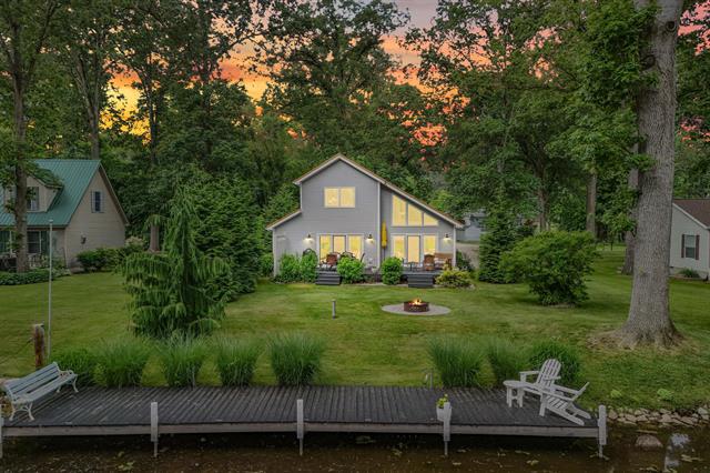 front view picture of 297 Winhoven Dr, Coldwater, MI. 49036