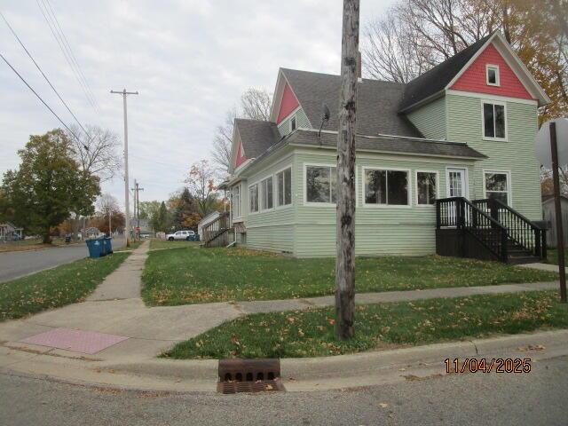 front view picture of 150 Washington St, Bronson, MI. 49028