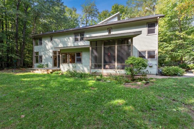 front view picture of 6800 Harbert Road, Sawyer, MI. 49125