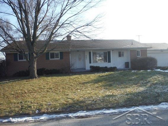 front view picture of 4491 Monterey Dr, Bay City, MI. 48706