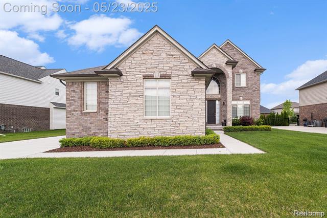 front view picture of 54615 Deadwood, Shelby Township, MI. 48316