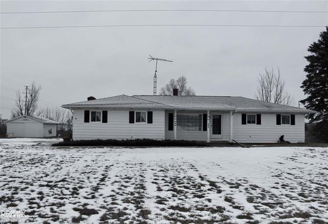 front view picture of 1036 W Brown Rd, Mayville, MI. 48744