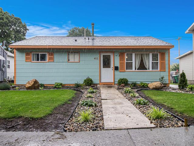 front view picture of 405 Jean Street, Sturgis, MI. 49091