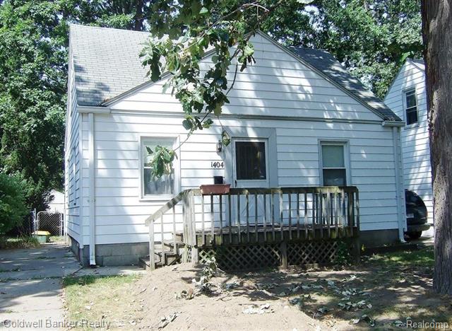 front view picture of 1404 Mohawk Ave, Royal Oak, MI. 48067