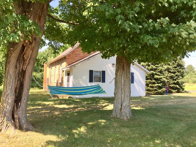 front view picture of 6215 113Th Avenue, Fennville, MI. 49408