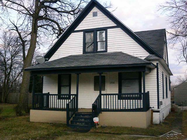 front view picture of 2938 Jackson, Saginaw, MI. 48604