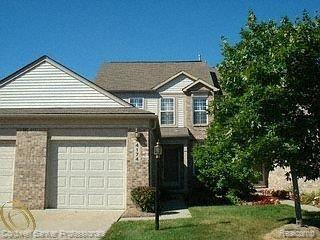 front view picture of 4174 Hunters Cir, Canton, MI. 48188