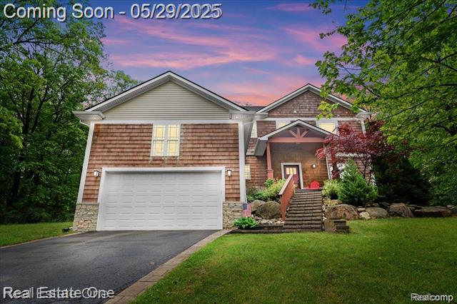 front view picture of 9327 Van Antwerp Road, Brighton, MI. 48116