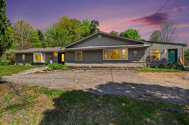 front view picture of 13321 Rn  Drive, Battle Creek, MI. 49014