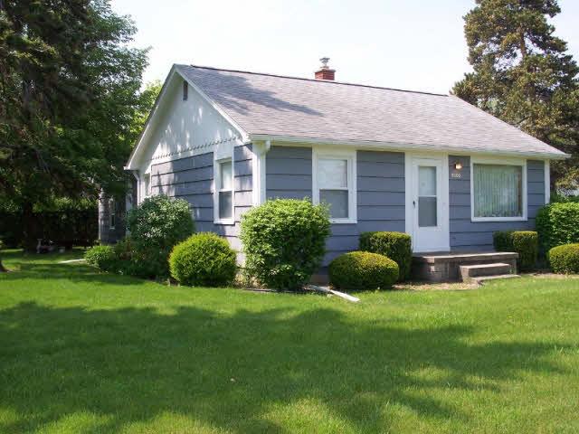front view picture of 5000 Hess, Saginaw, MI. 48601