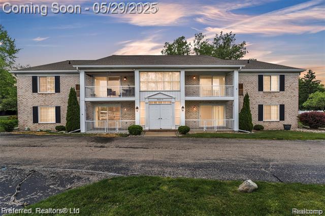 front view picture of 38204 Ann Arbor Trail, Livonia, MI. 48150
