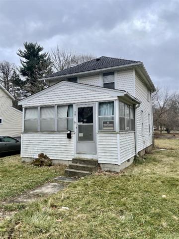 front view picture of 161 Hollis Street, Jackson, MI. 49203
