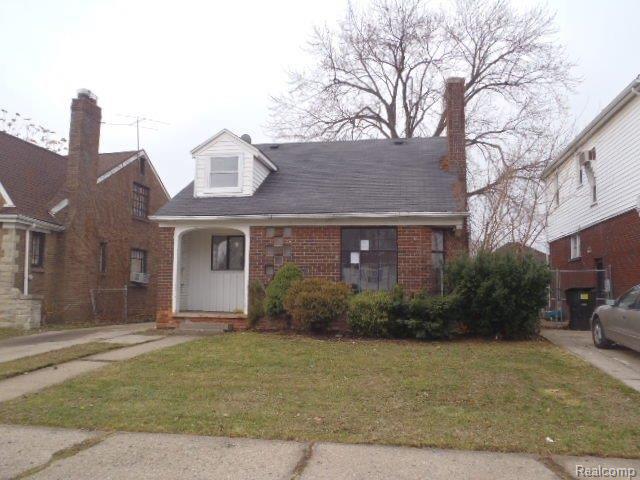 front view picture of 5591 Buckingham Avenue, Detroit, MI. 48224