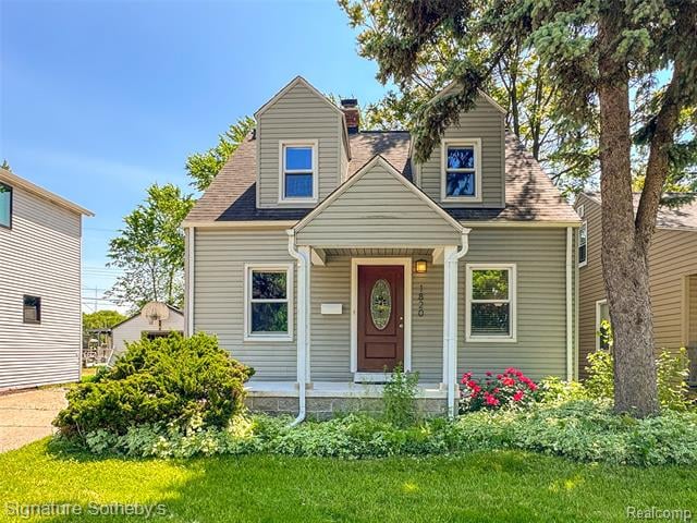 front view picture of 1820 Guthrie Ave, Royal Oak, MI. 48067