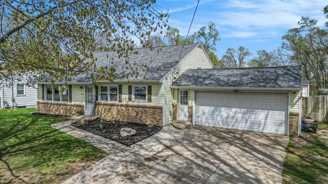 front view picture of 7694 Thomas Avenue, Jenison, MI. 49428