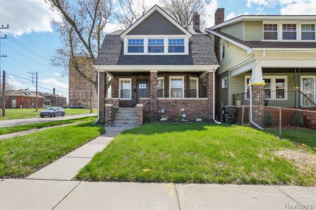 front view picture of 2901 Lothrop Street, Detroit, MI. 48206