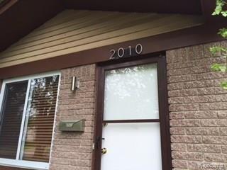 front view picture of 2010 Guthrie Ave, Royal Oak, MI. 48067