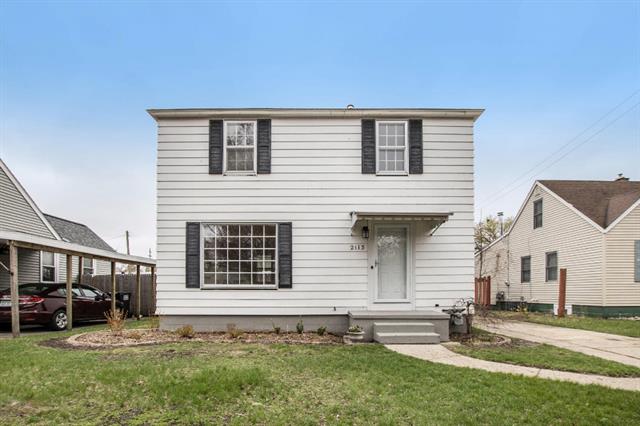 front view picture of 2113 Norman Avenue, Muskegon, MI. 49441