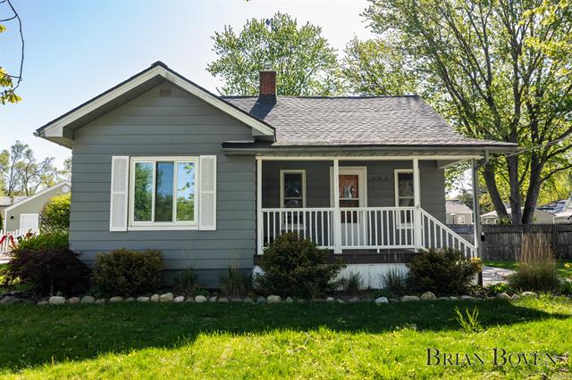 front view picture of 350 Adolph Street, Rockford, MI. 49341