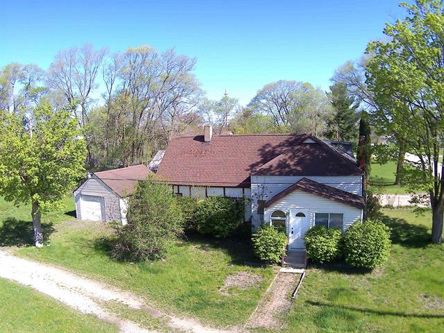 front view picture of 1103 N Kinney Ave, Mount Pleasant, MI. 48858