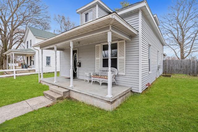 front view picture of 518 N Michigan Avenue, Big Rapids, MI. 49307