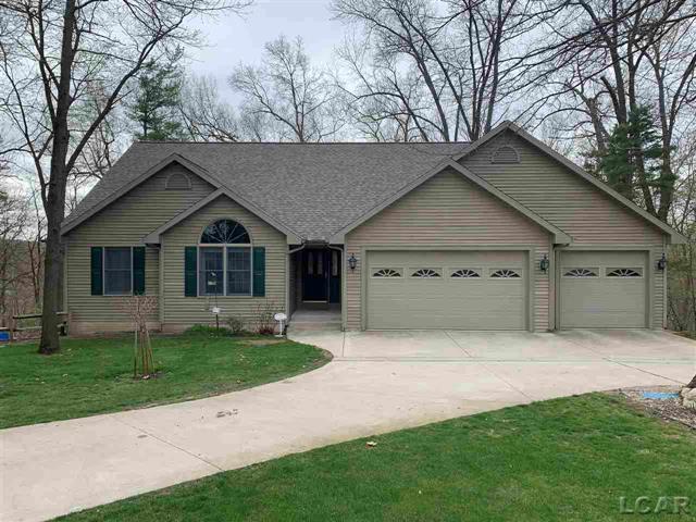 front view picture of 2804 N Wilmoth Hwy, Adrian, MI. 49221