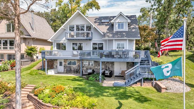 front view picture of 113 Highview Ct, Brooklyn, MI. 49230