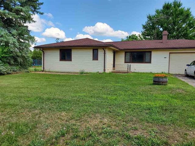 front view picture of 121 Andover, Brooklyn, MI. 49230