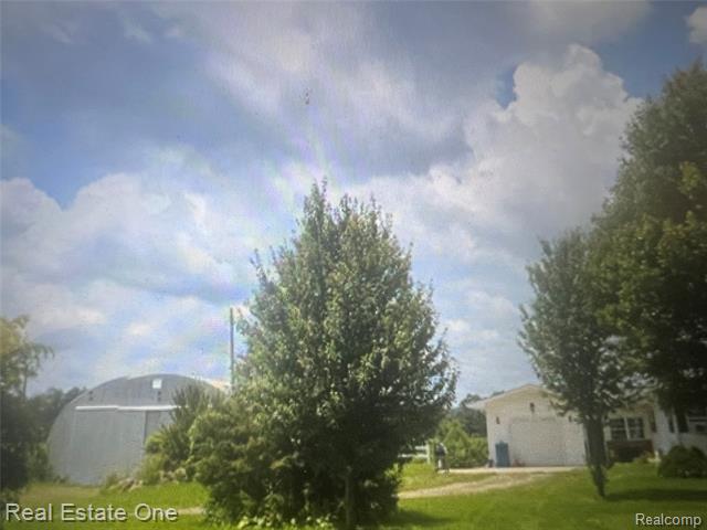 front view picture of 5551 Gibbs Rd, Albion, MI. 49224
