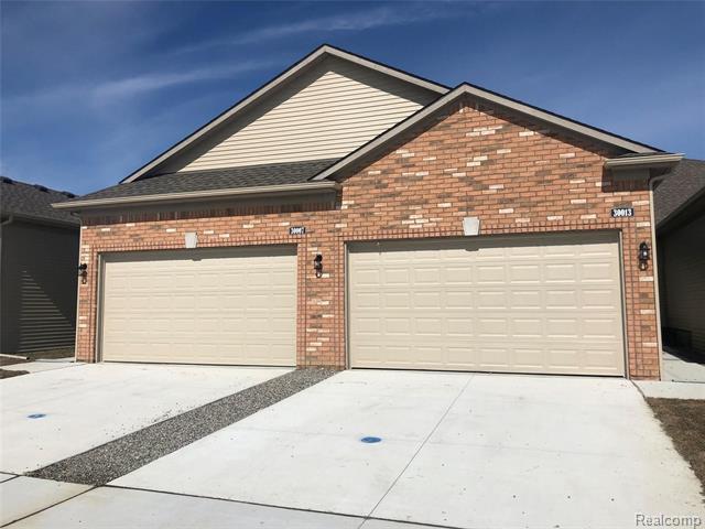 front view picture of 54313 Camden Circle, New Baltimore, MI. 48051