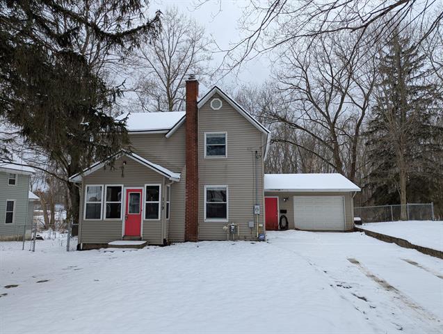 front view picture of 119 Park Avenue, Allegan, MI. 49010