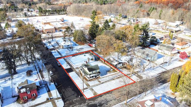 front view picture of 230 Hutchinson, Big Rapids, MI. 49307