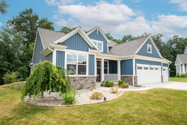 front view picture of 4030 Hollow Wood Drive, Portage, MI. 49024