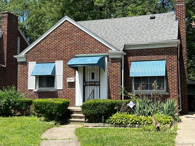 front view picture of 14457 Collingham Dr, Detroit, MI. 48205