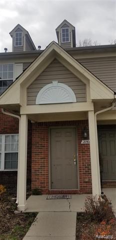 front view picture of 27615 Hidden Oaks Drive, Trenton, MI. 48183