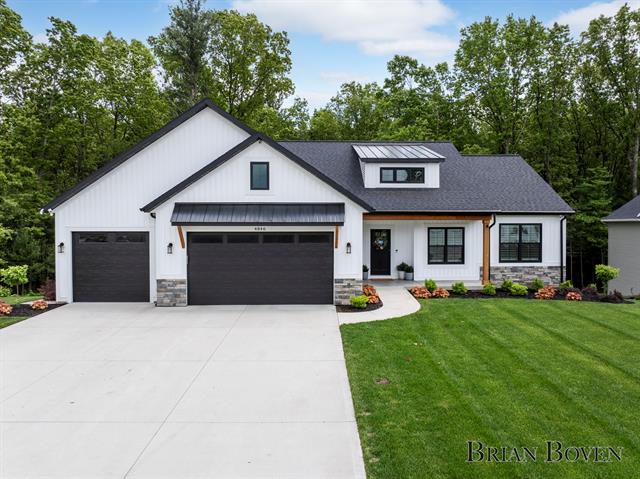front view picture of 4846 Honey Crisp Drive, Rockford, MI. 49341