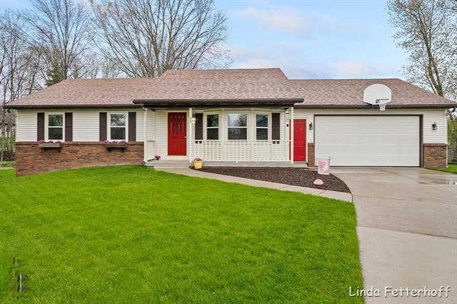 front view picture of 1411 Dewberryne  Court, Grand Rapids, MI. 49505