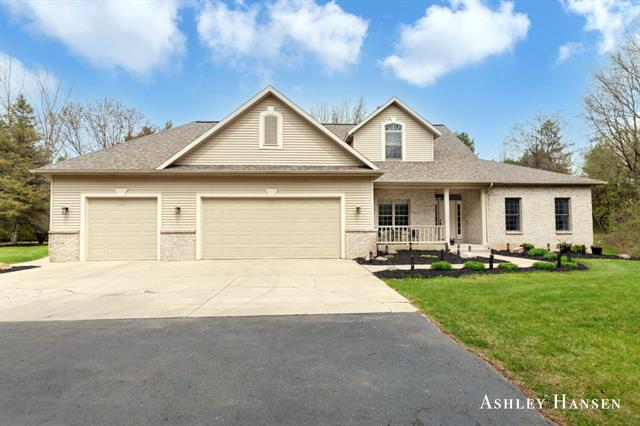 front view picture of 6499 Northern Pinesne  Drive, Rockford, MI. 49341
