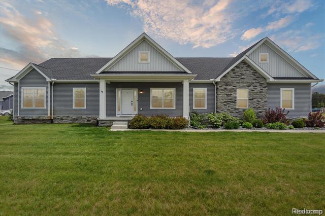 front view picture of 4925 Toratola Lane, Howell, MI. 48843