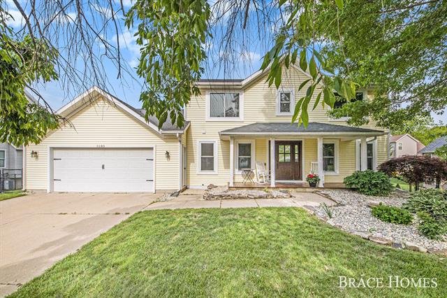 front view picture of 1090 Woodspointesw  Drive, Byron Center, MI. 49315