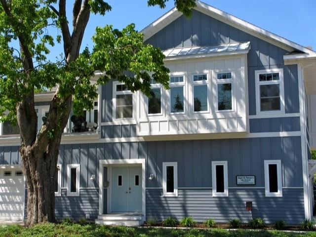 front view picture of 614 Maple Street, South Haven, MI. 49090