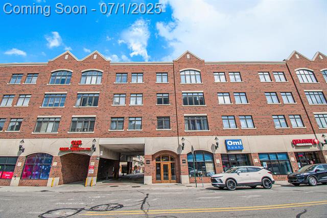 front view picture of 220 Mac Avenue, East Lansing, MI. 48823