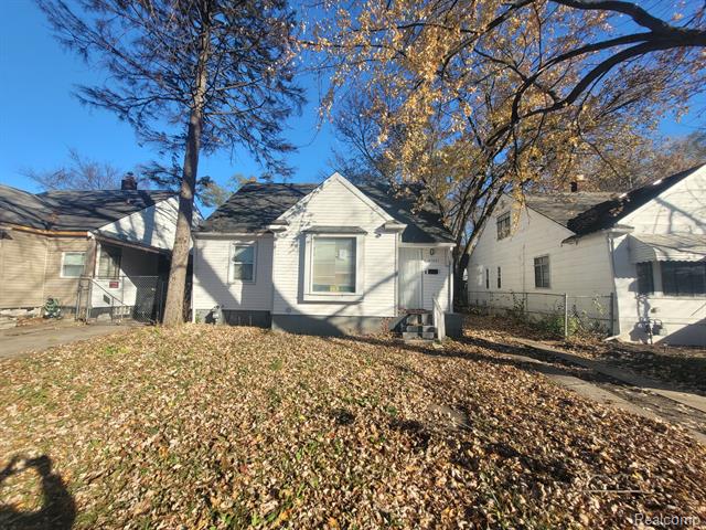 front view picture of 18968 Vaughan Street, Detroit, MI. 48219