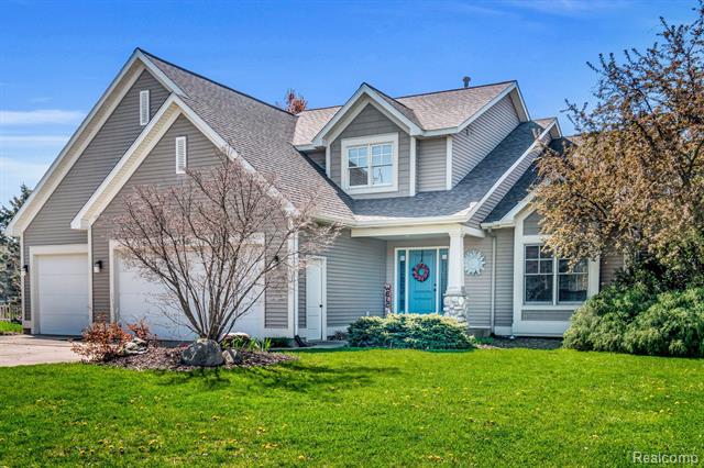 front view picture of 4538 Sheldon Oak Court, Hudsonville, MI. 49426