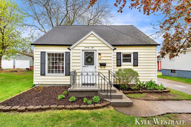 front view picture of 28 Mill Street, Coopersville, MI. 49404