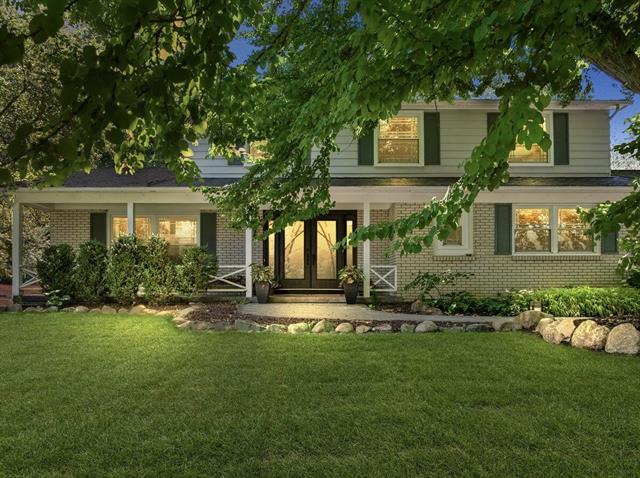 front view picture of 4550 Comanche, Okemos, MI. 48864