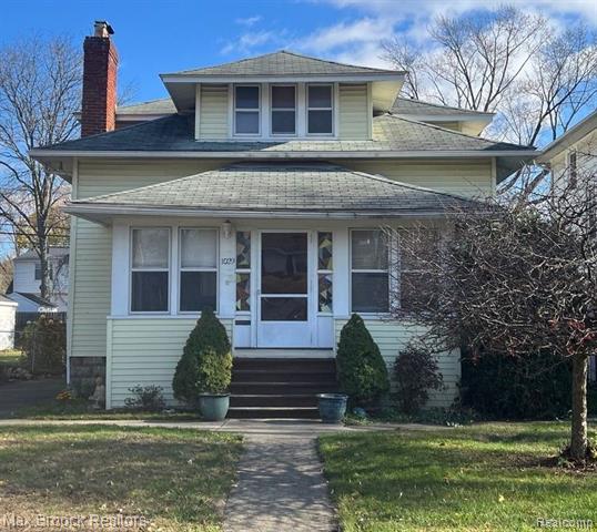 front view picture of 1029 Longfellow Ave, Royal Oak, MI. 48067